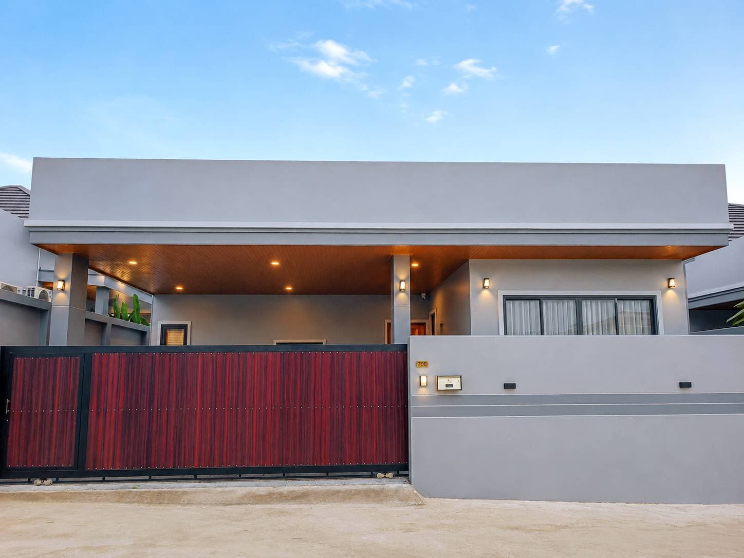 Modern Pool Villa gallery 17